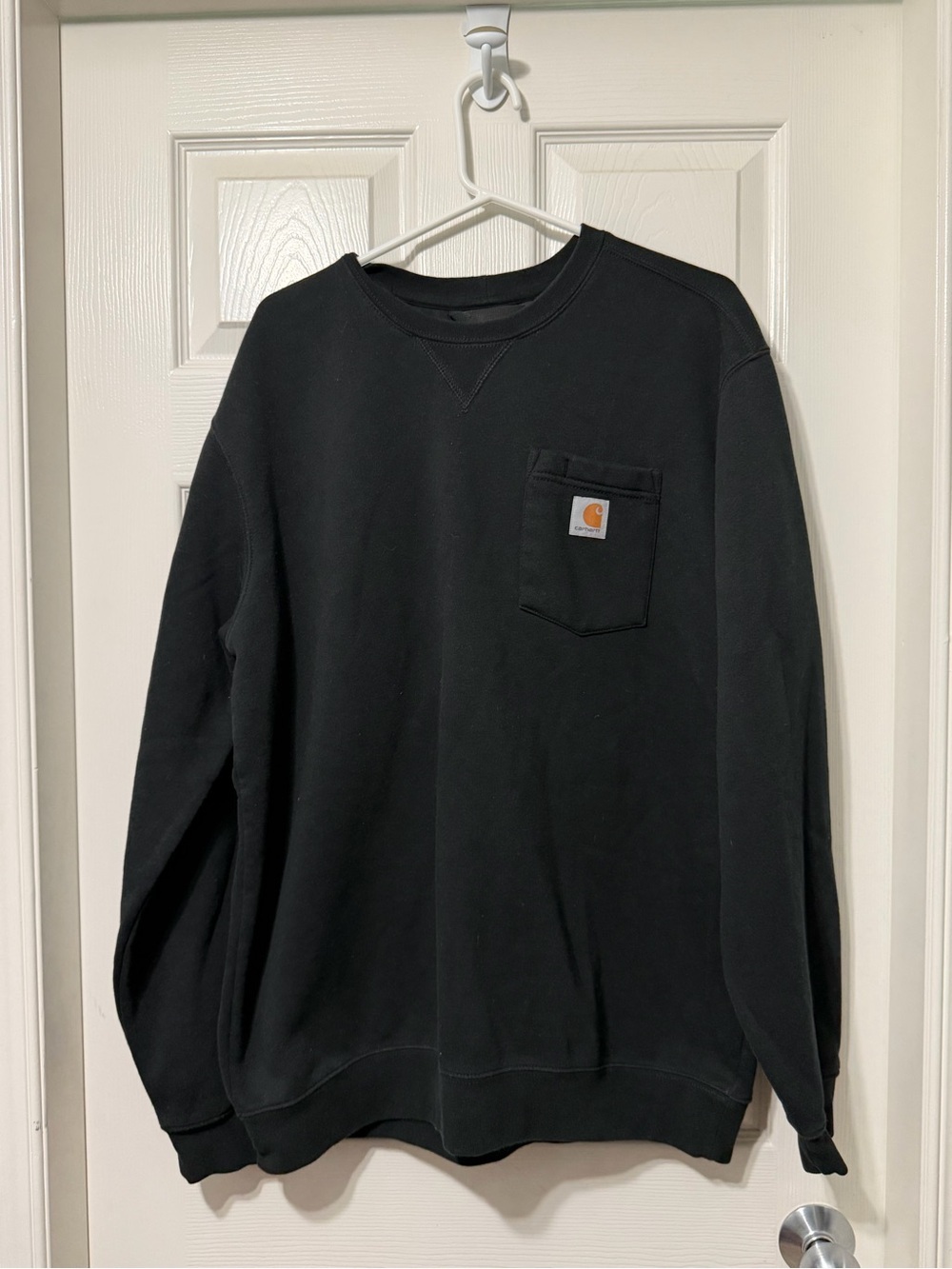 Carhartt Black Crewneck pocket Sweatshirt size large euc